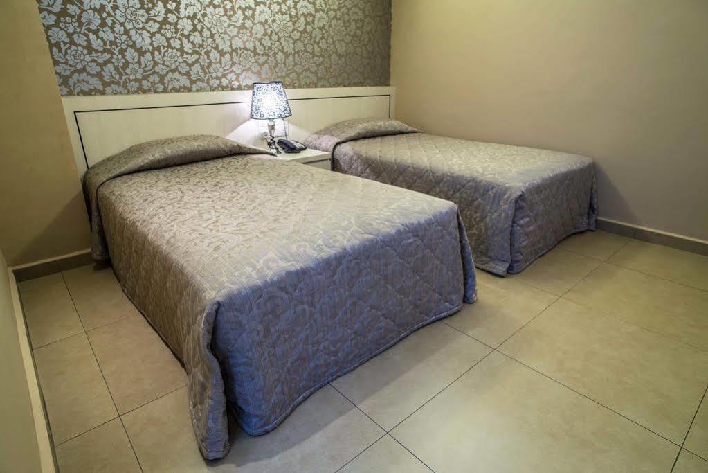 Kingston Hotel 1 , Bukit Bintang กัวลาลัมเปอร์ ภายนอก รูปภาพ